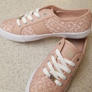 guess monogram sneakers